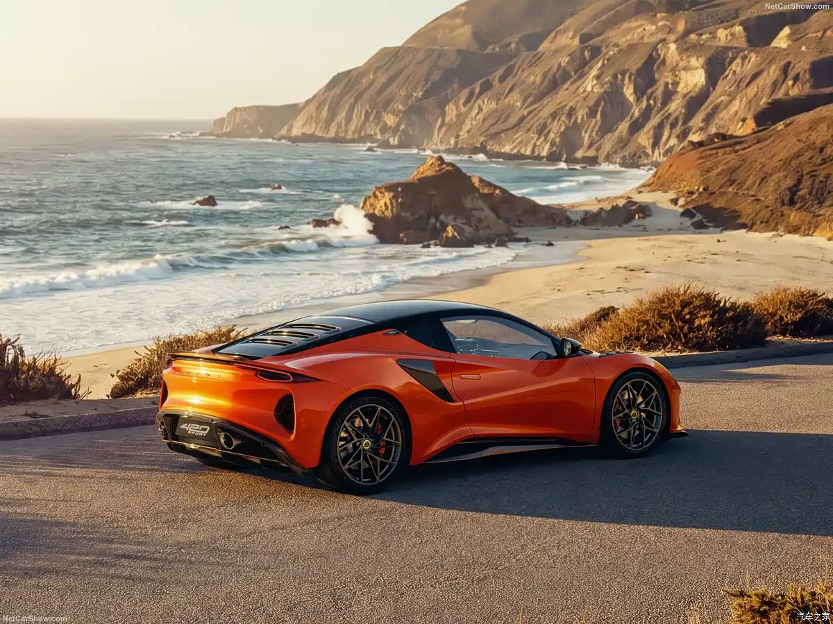 2026 Lotus Emira 420 Sport rear louvred tailgate design