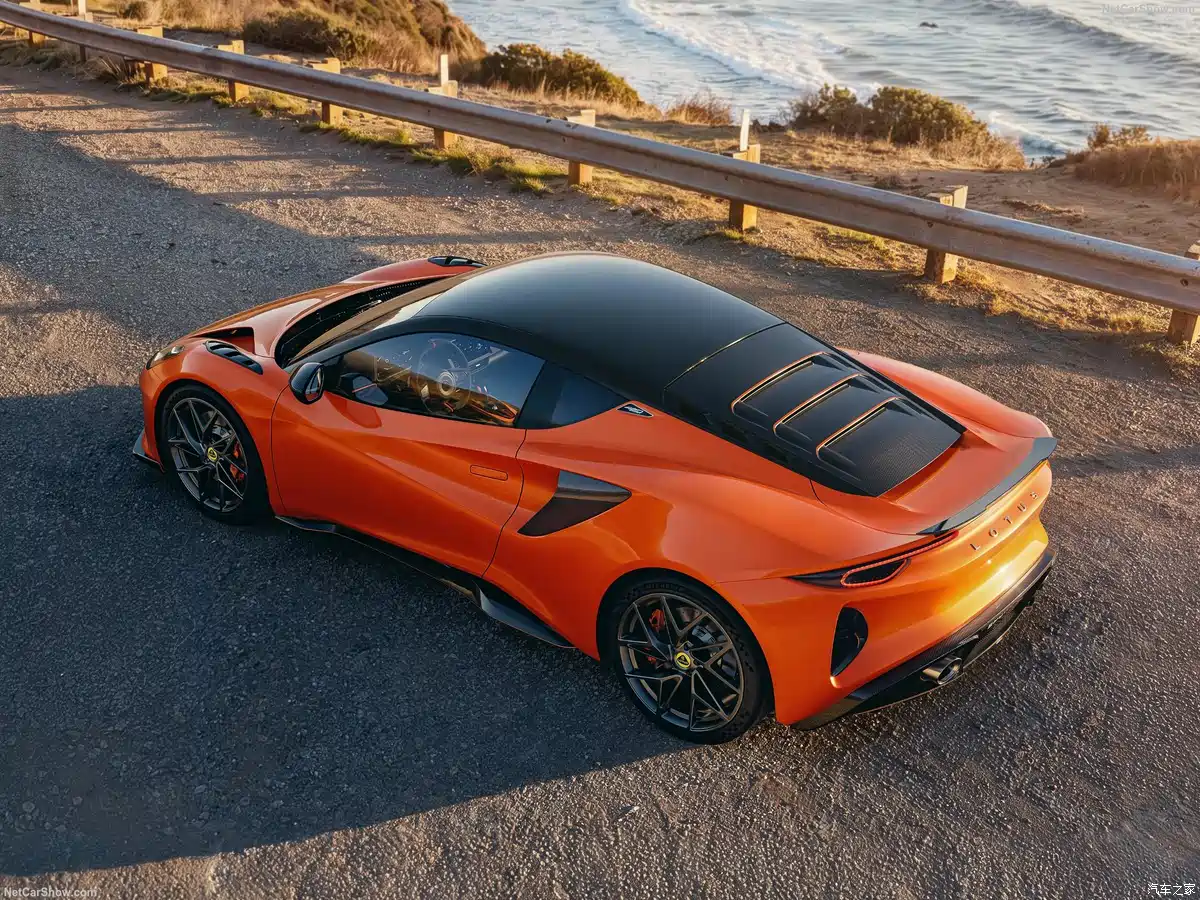 2026 Lotus Emira 420 Sport rear louvred tailgate design