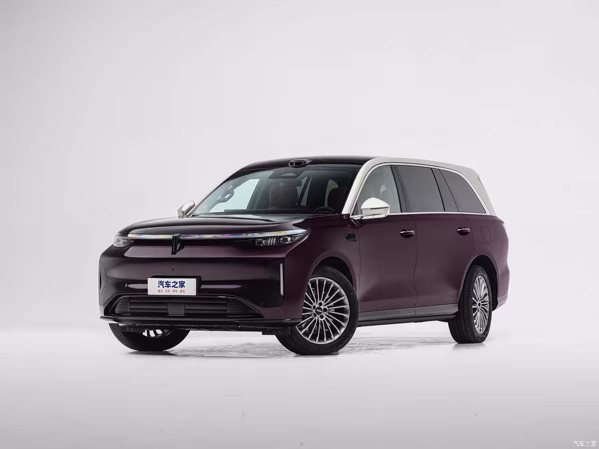 2026 WEY V9X plug-in hybrid SUV 2.0T DHT competitor to Voyah Taishan X8