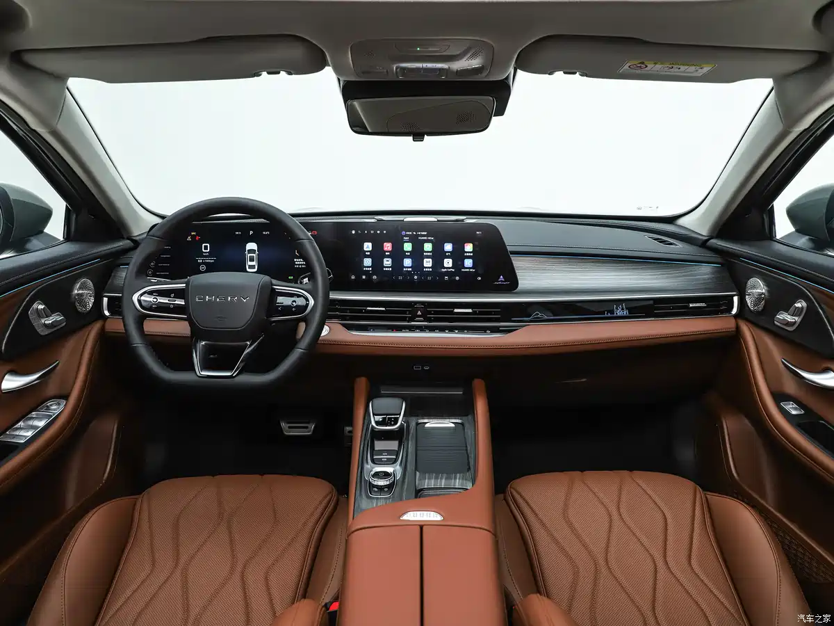 2026 Chery Arrizo 8 Conqueror Edition dual 12.3-inch screen cockpit Snapdragon 8155