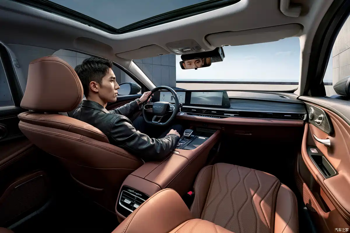2026 Chery Arrizo 8 Conqueror Edition dual 12.3-inch screen cockpit Snapdragon 8155