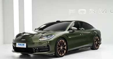 Fangchengbao Formula S electric sedan at Beijing Auto Show 2026